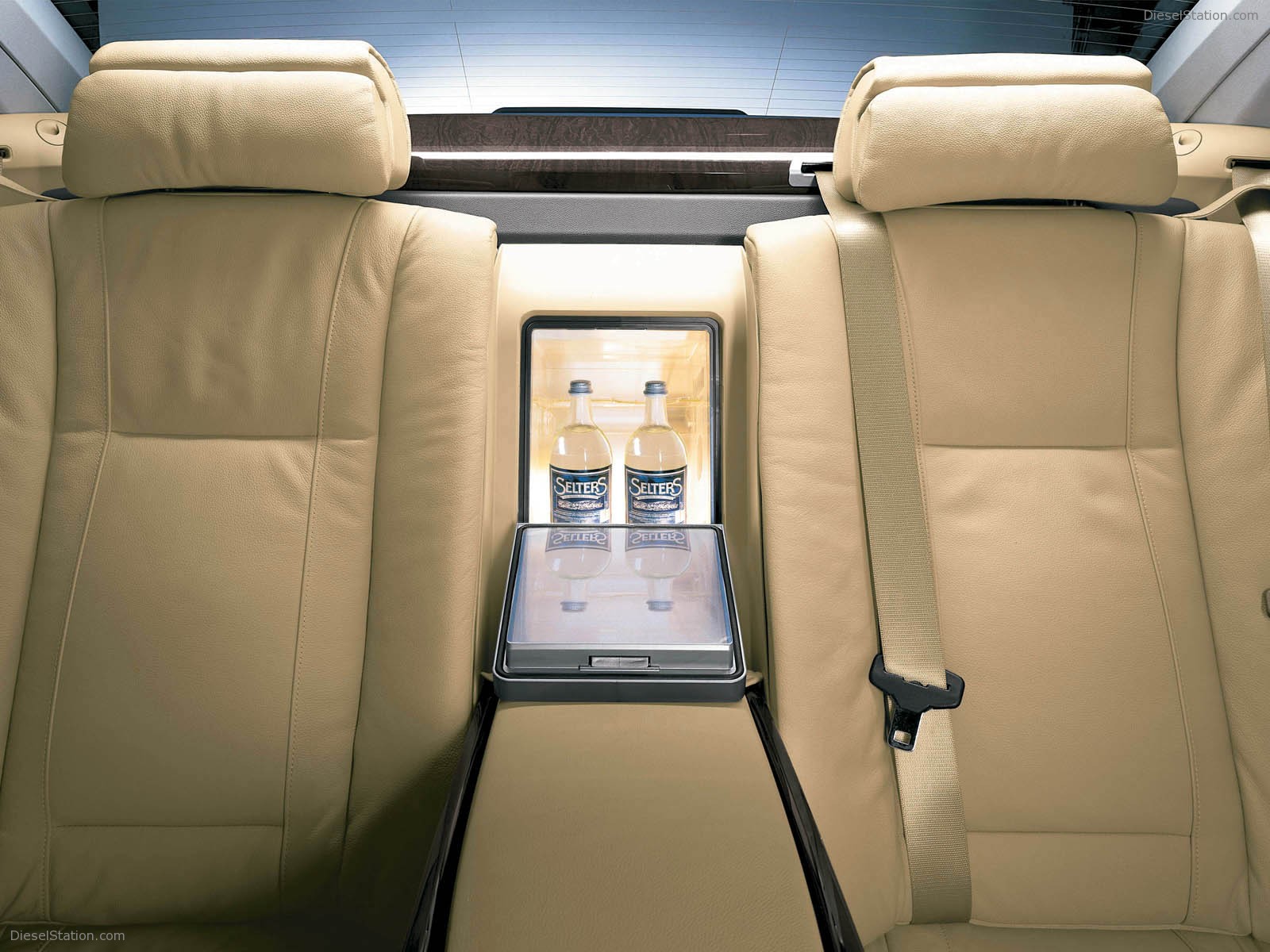 BMW 7 Series (2002)